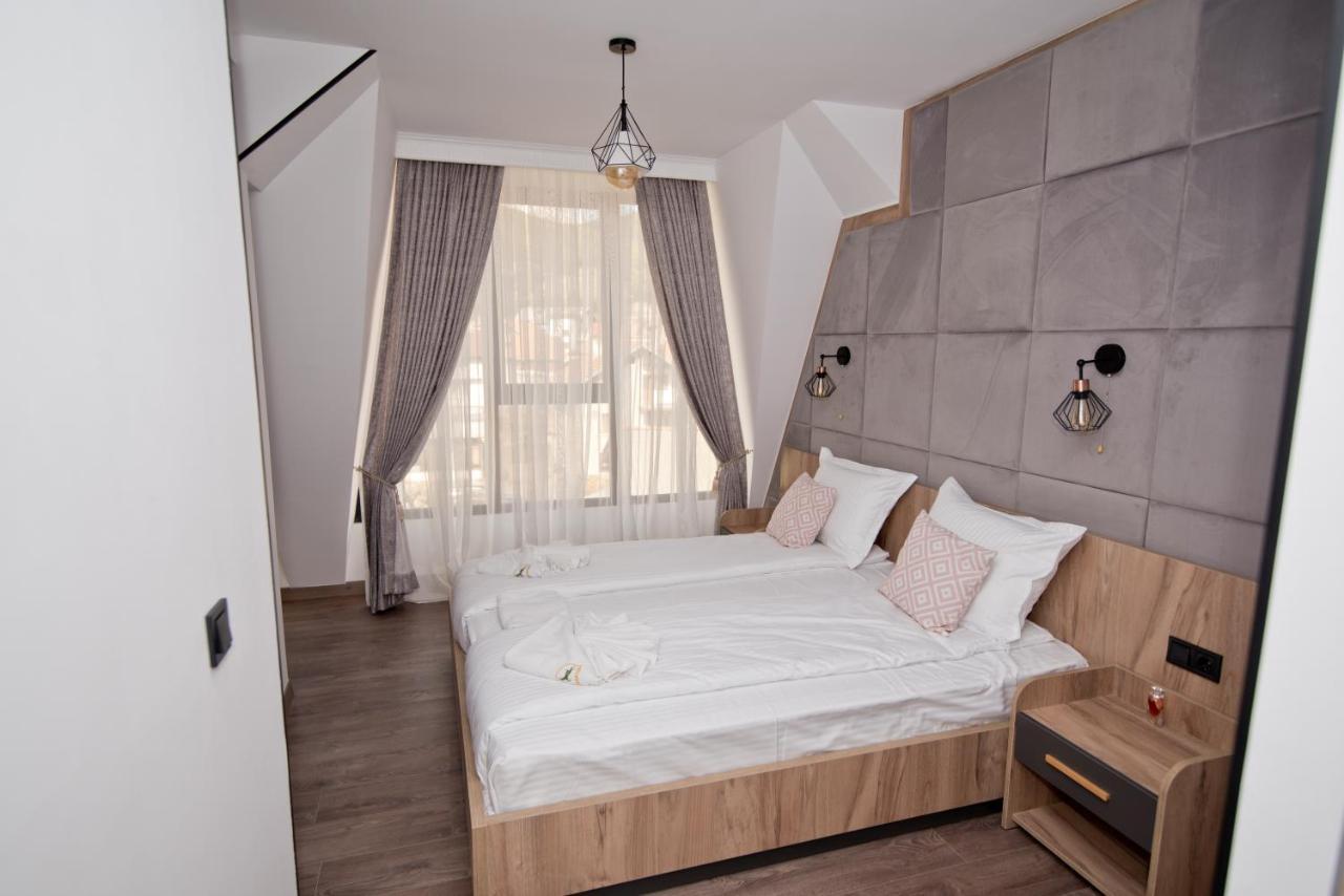 Спа Хотел Романтика Sarnitsa Exterior foto